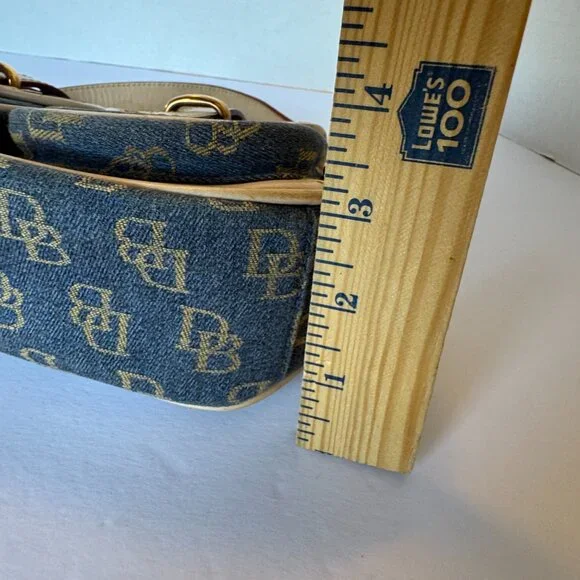 VTG Dooney & Bourke Small Signature Denim & Leather Banana Bag Y2K - Picture 12 of 13